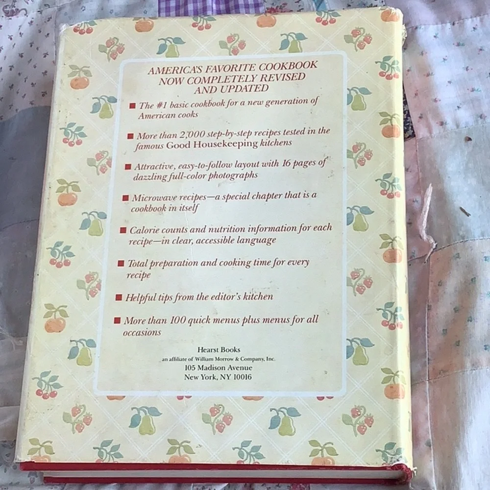 Vintage The New Good Housekeeping Cookbook